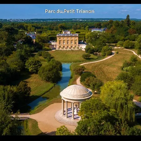 Lägenhet Au Petit Trianon Bleu