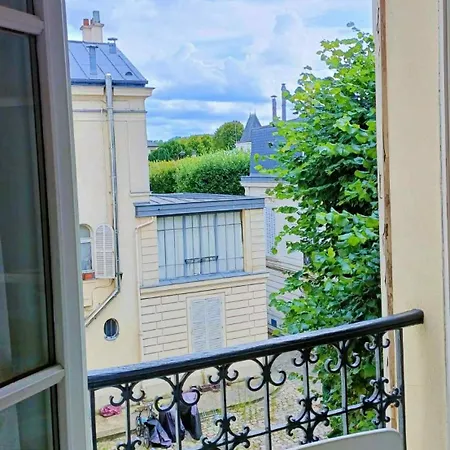 Au Petit Trianon Bleu Lägenhet