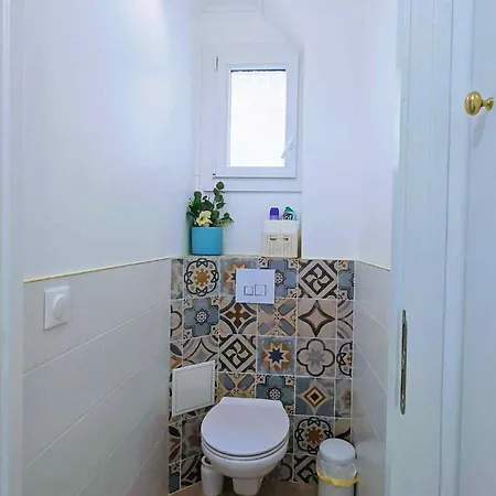 Lägenhet Au Petit Trianon Bleu