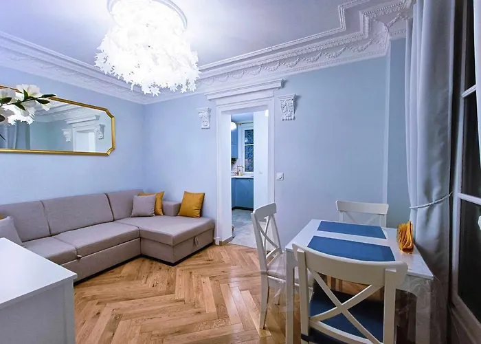 Au Petit Trianon Bleu Apartamento