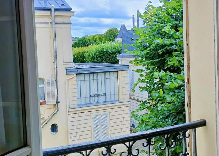 Au Petit Trianon Bleu Apartamento